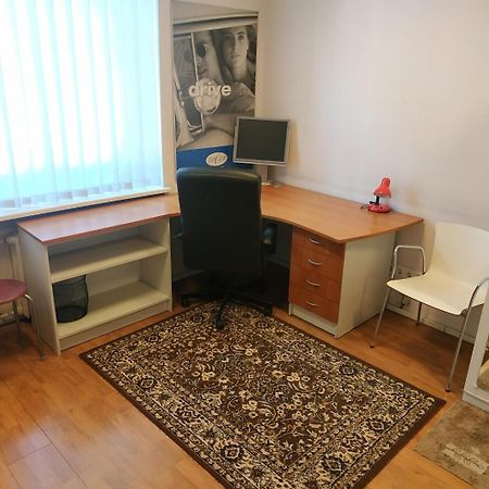 Economy Baltics Apartments - Narva 16 Таллин Экстерьер фото